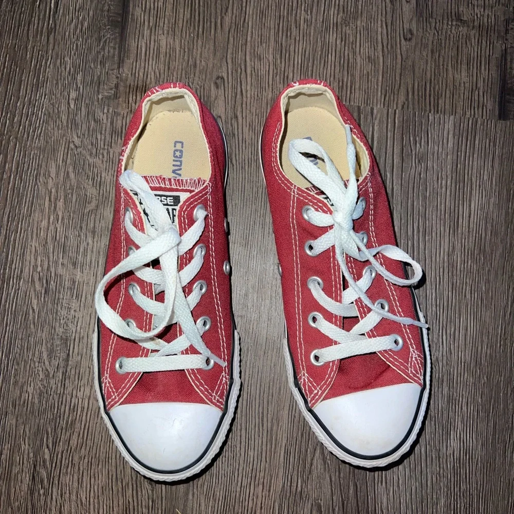 Converse Maroon Sneakers Size 2